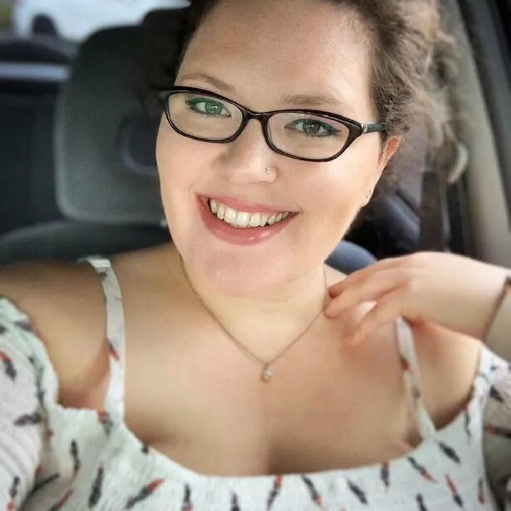 Meet your Posher, Reagan